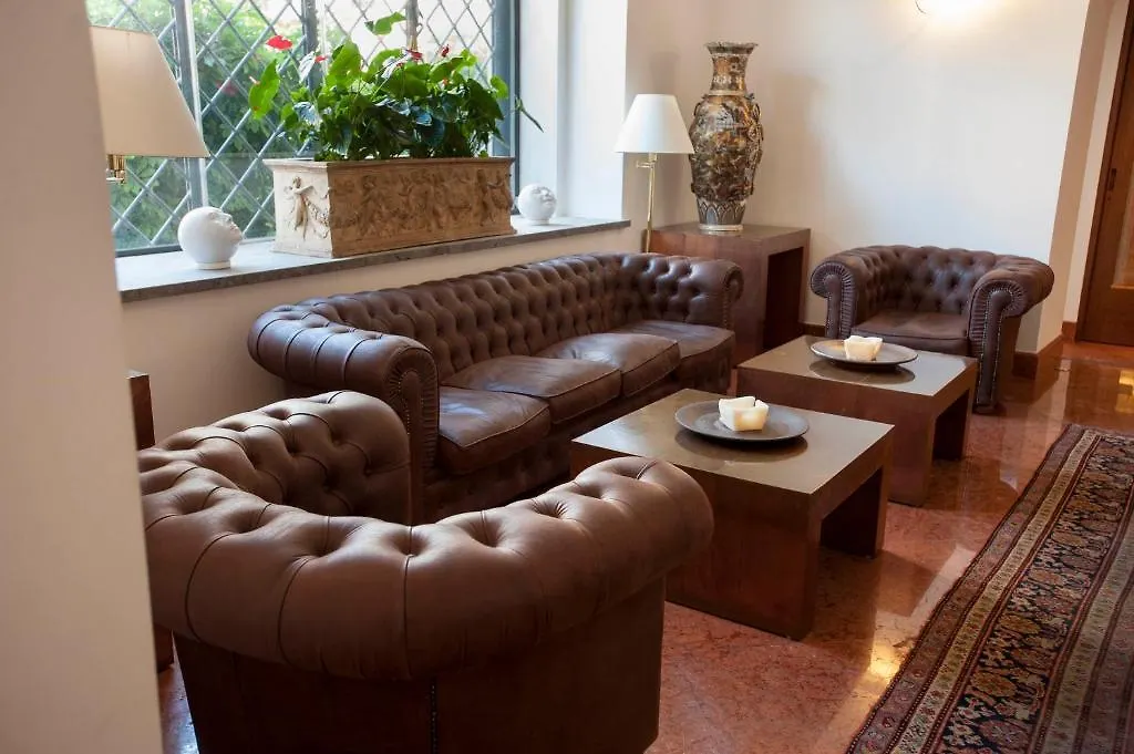 Hotel Palazzo Brunaccini Palermo 4*,  Italia